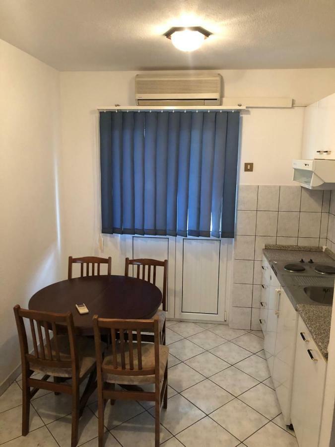 Apartments With Private Parking Baška Voda Zewnętrze zdjęcie