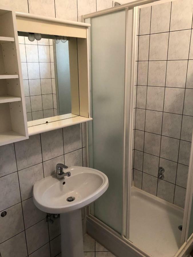 Apartments With Private Parking Baška Voda Zewnętrze zdjęcie