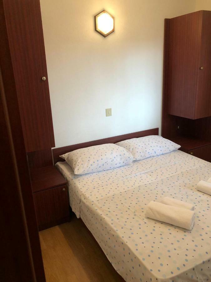 Apartments With Private Parking Baška Voda Zewnętrze zdjęcie