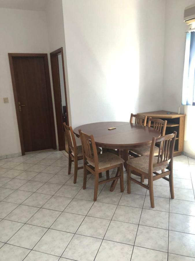 Apartments With Private Parking Baška Voda Zewnętrze zdjęcie
